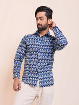 White and Blue Ikat Design Slim Fit Men Shirt