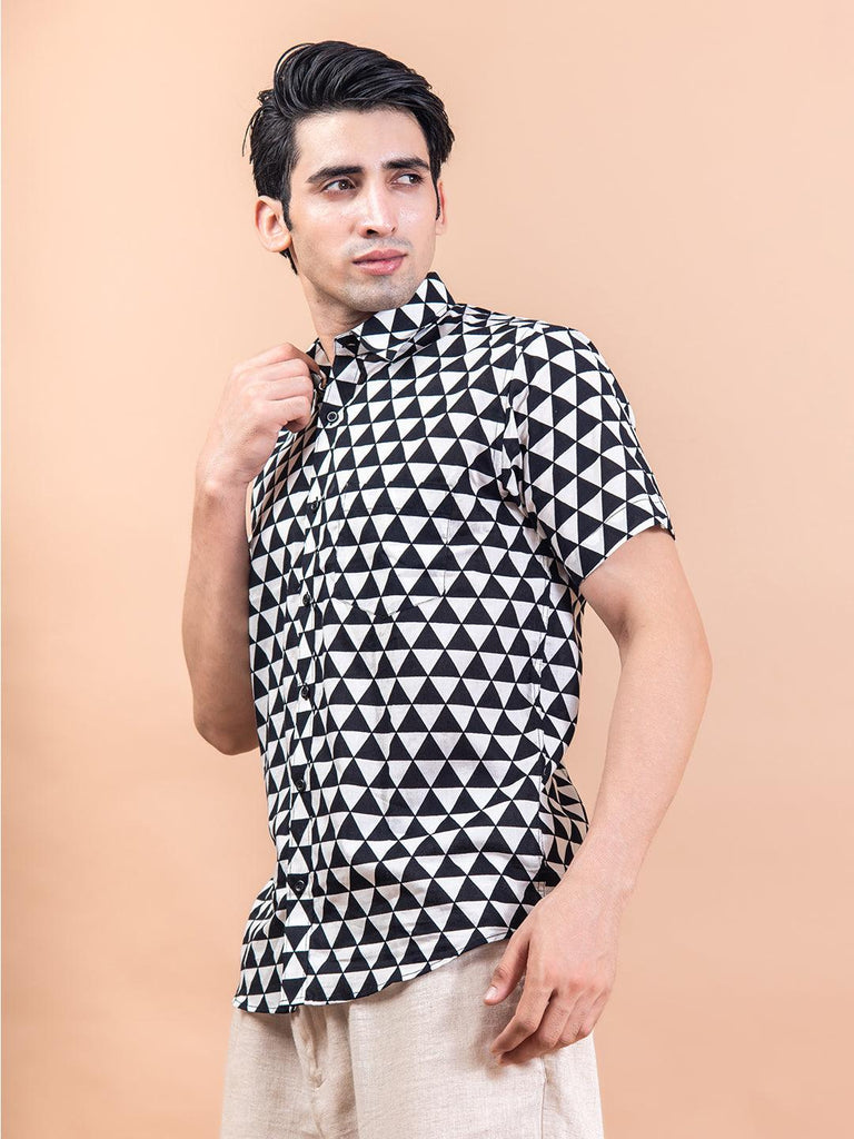 Black And White Triangle Printed Half Sleeves Shirt - Tistabene
